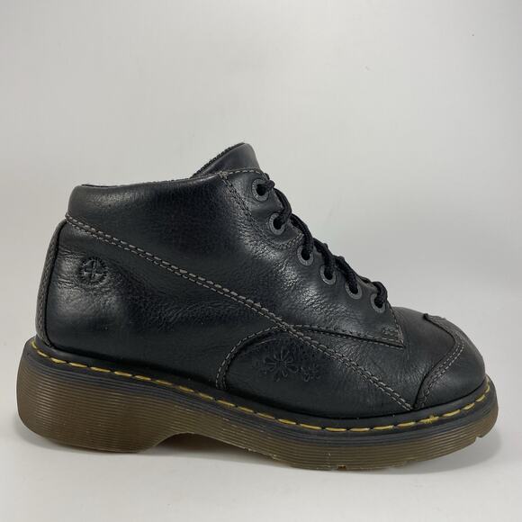 Dr. Martens Doc Daisy 12278 Chunky Wingtip Ankle Boots Womens Size 9 Black - Picture 1 of 11